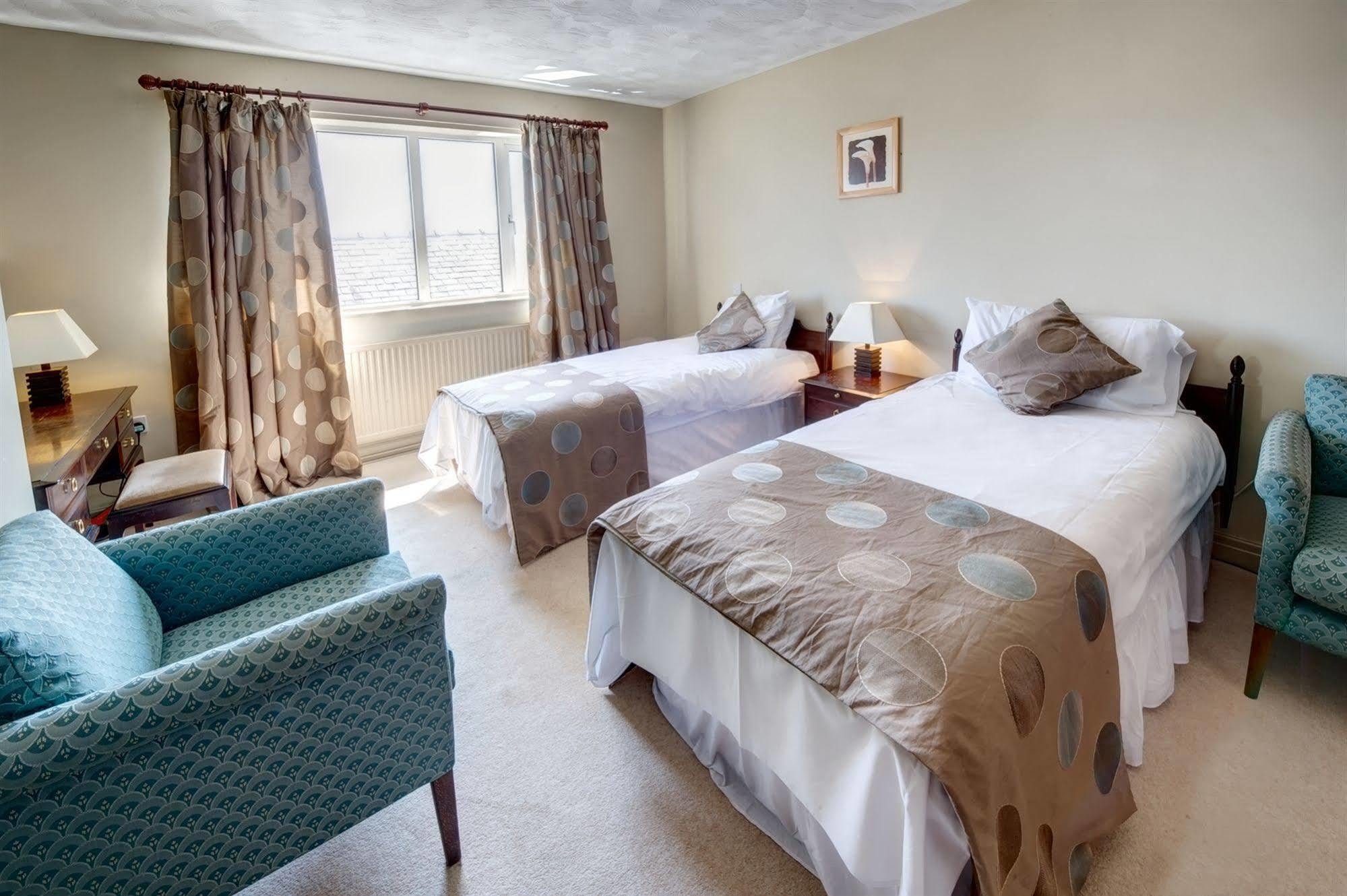 Clough Manor Hotell Denshaw Exteriör bild